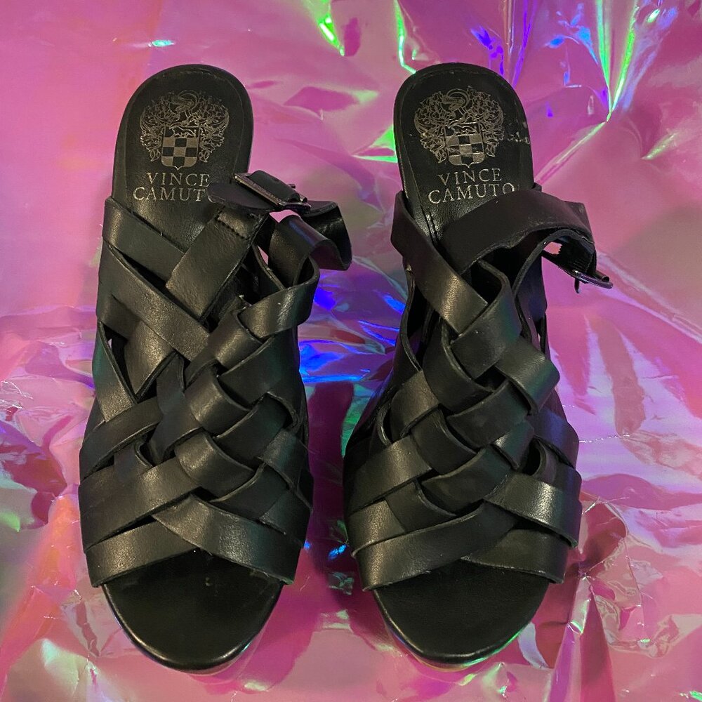 Vince Camuto Elyza